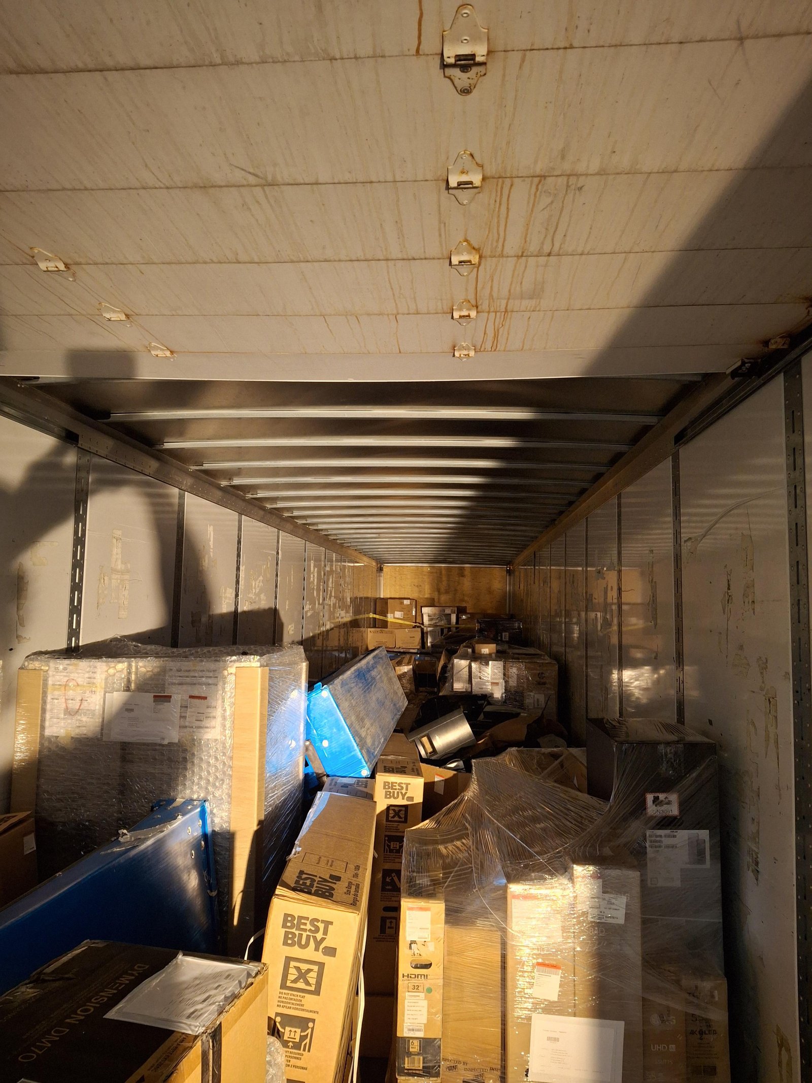 Best Buy Electronics Truckload wholesale liquidation inventory