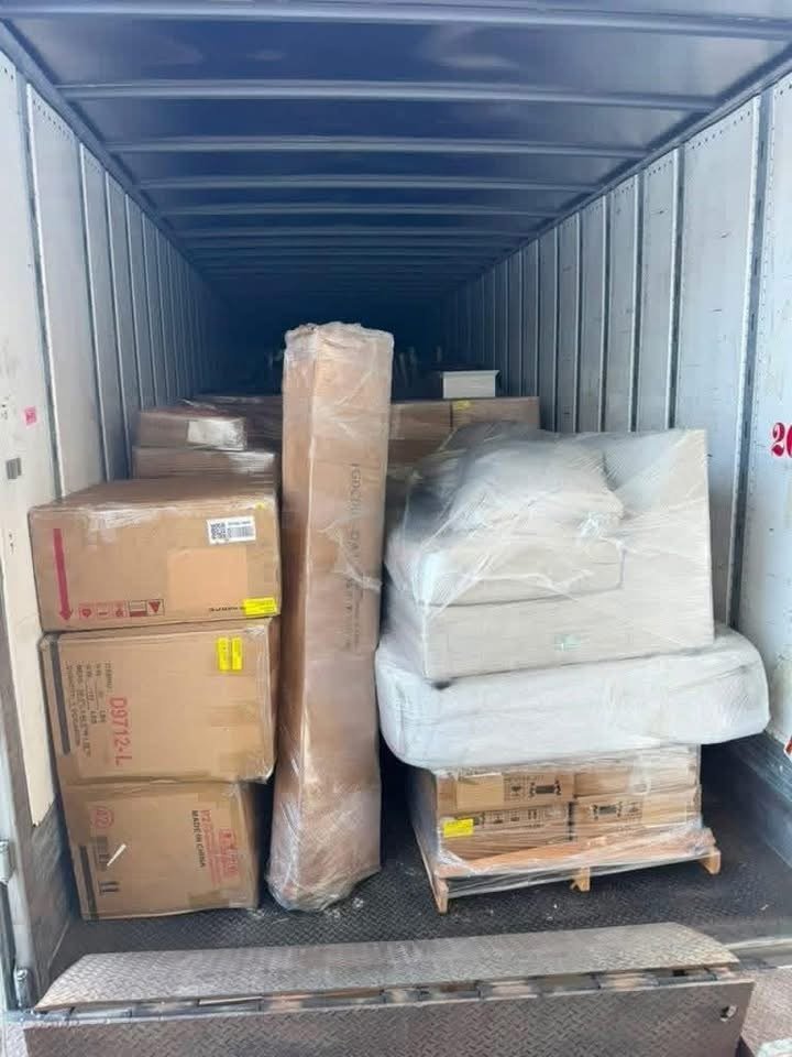 Furniture Liquidation Truckload wholesale liquidation inventory